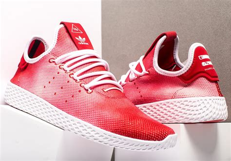 pharrell tennis holi